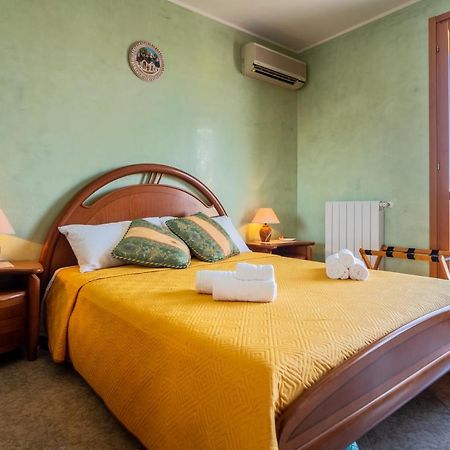 Casa Vacanza Germano Pachino Bagian luar foto
