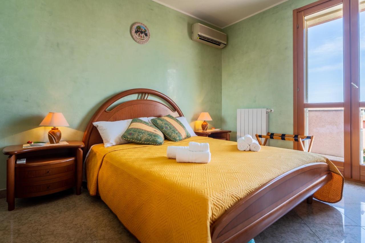 Casa Vacanza Germano Pachino Bagian luar foto