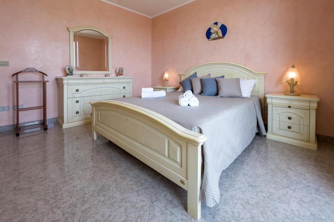 Casa Vacanza Germano Pachino Bagian luar foto