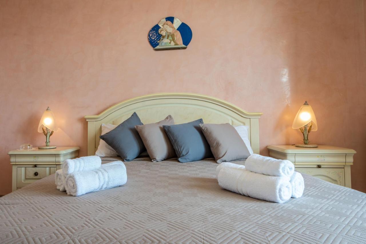 Casa Vacanza Germano Pachino Bagian luar foto